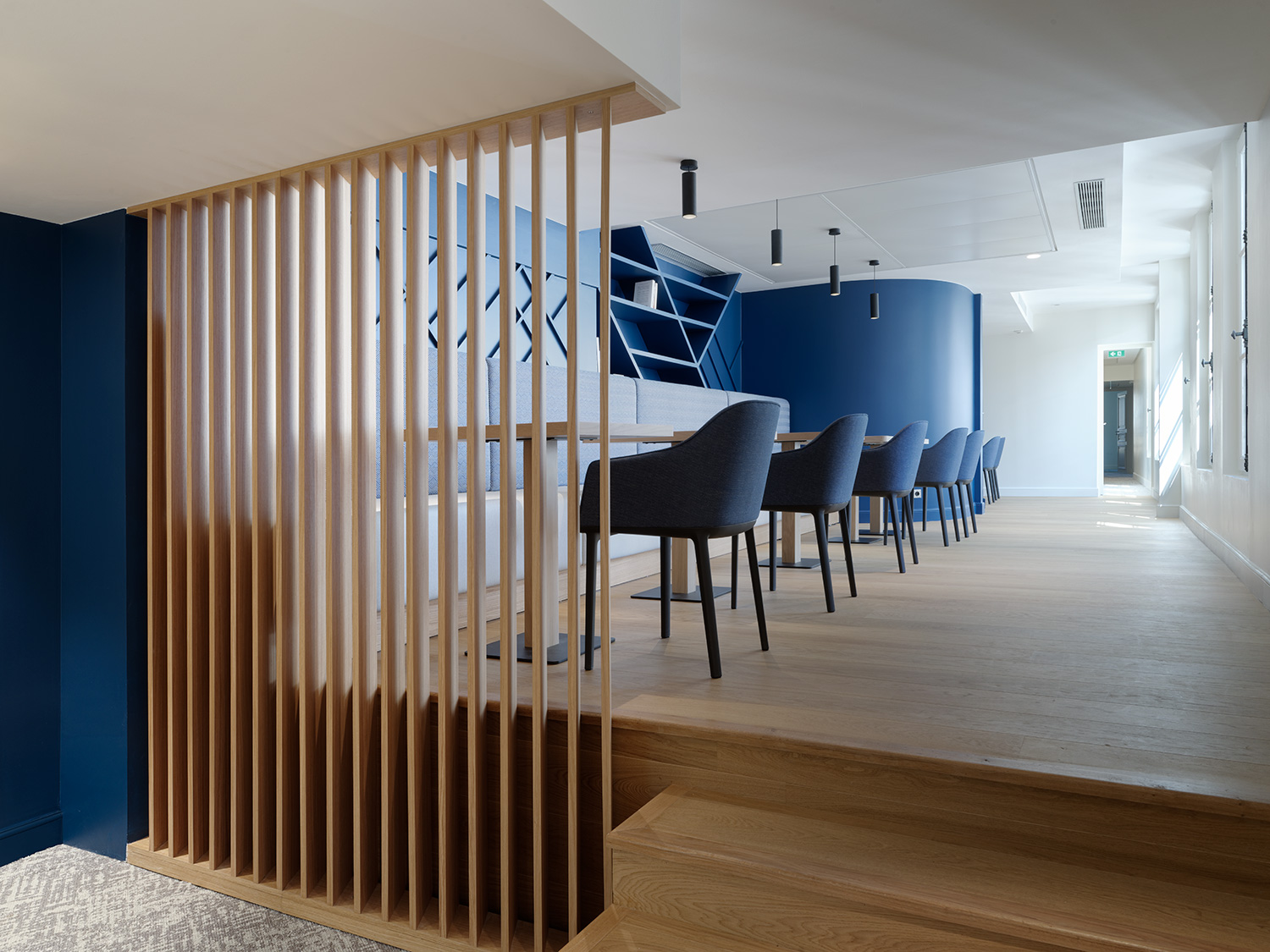 Meridiam espace restauration
